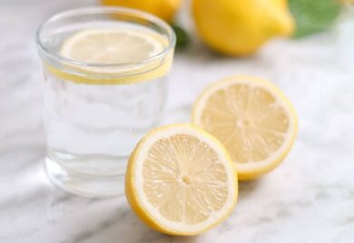 Boire de l'eau avec du citron pour la perte de poids